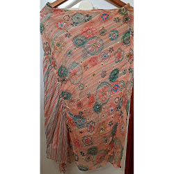 CONJUNTO DE DISEÑO TOP + FALDA 