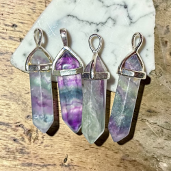 COLGANTES DE AMATISTA 