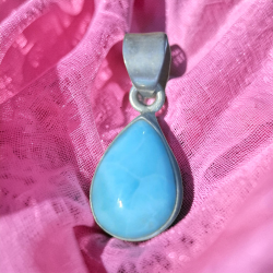 COLGANTE LARIMAR MINI DE ALTA CALIDAD ... LA PIEDRA DE LA ATLÁNTIDA. LA PIEDRA DE LAS SIRENAS.